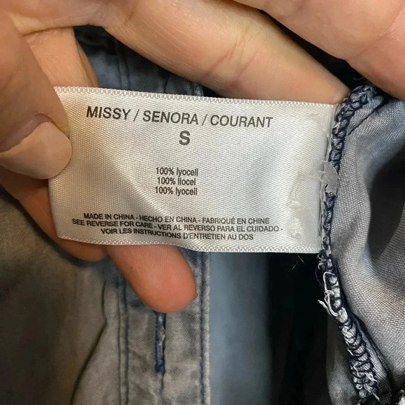 Vintage America - grey denim looking button up long sleeve top - size small - Picture 6 of 6